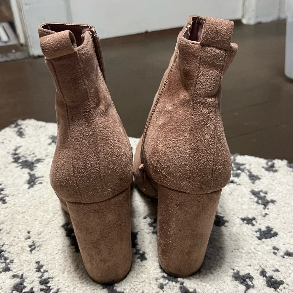 Pink booties - Picture 4 of 6